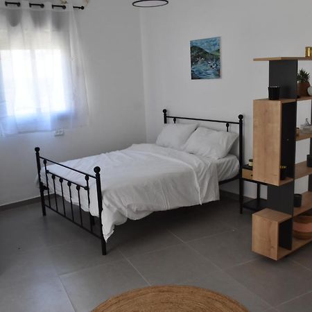 Luxury 2-Room Suite In The Center Of Downtown Haifa Kültér fotó