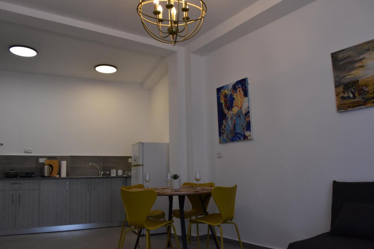 Luxury 2-Room Suite In The Center Of Downtown Haifa Kültér fotó