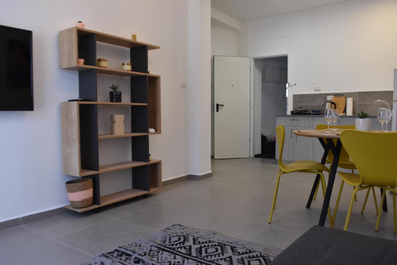 Luxury 2-Room Suite In The Center Of Downtown Haifa Kültér fotó