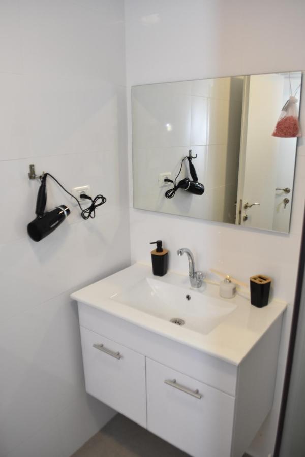 Luxury 2-Room Suite In The Center Of Downtown Haifa Kültér fotó